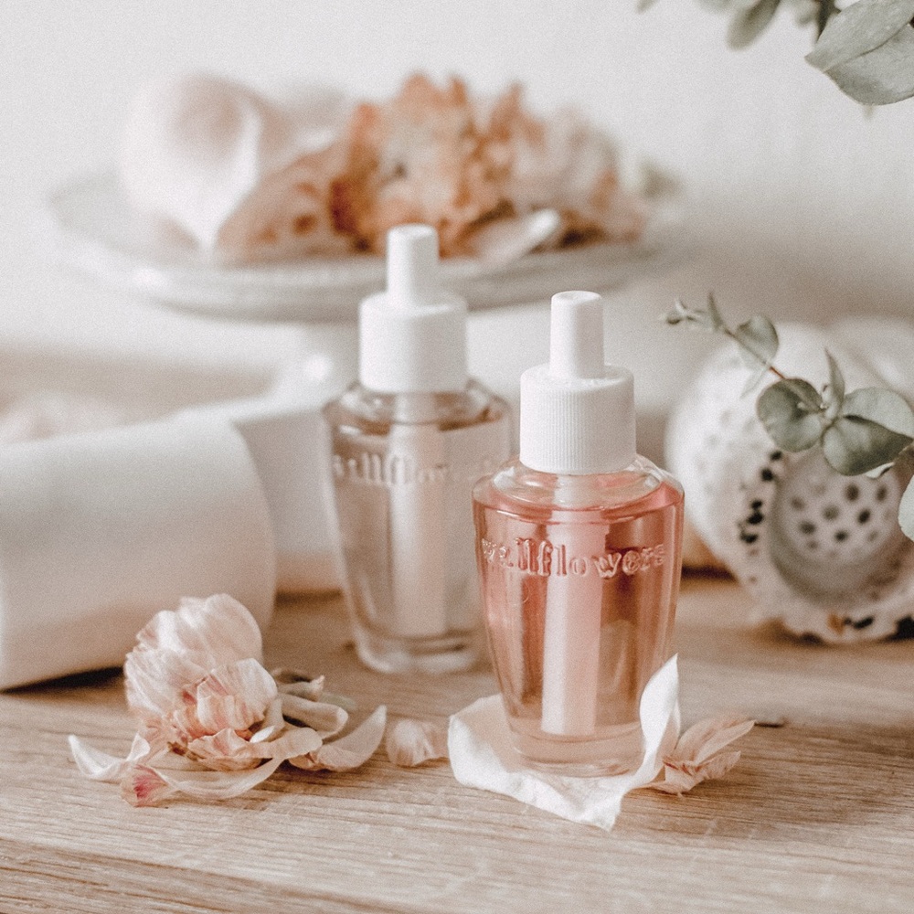 🌹🌷BATH AND BODY WALLFLOWER BUNDLE🌸🌺